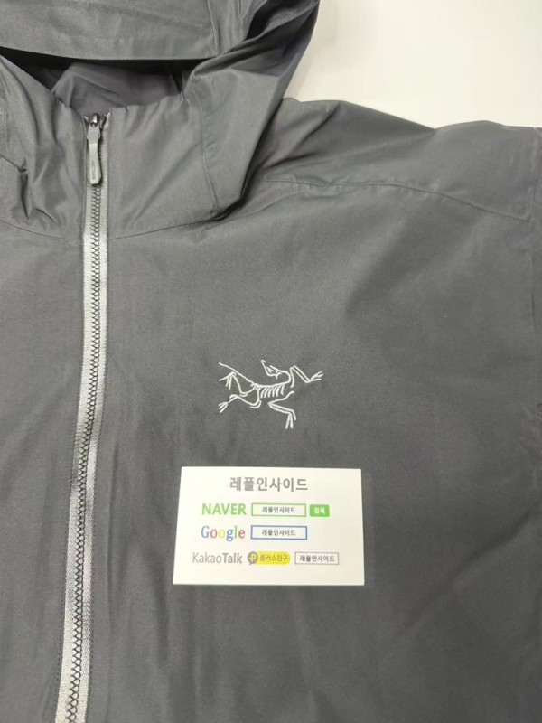 레플리카 명품 [ARCTERY] 아크테릭스 시조새 솔라노 후디 자켓 블랙 남녀공용 SOLANO HOODY 실사 디테일! - 옆면 실사 2