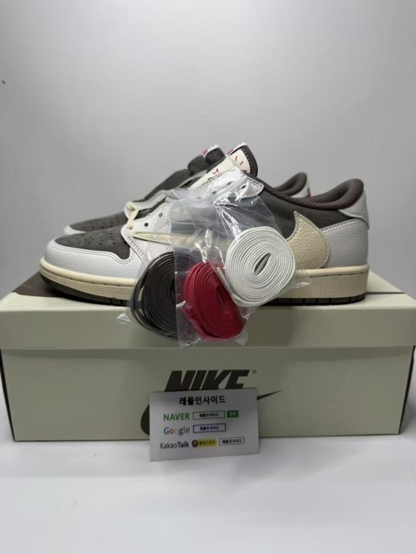 레플리카 명품 [AIR JORDAN] 트래비스 스캇 x 에어조던1 로우 리버스 모카 DM7866-162 남녀공용 (OG공장) 실사 디테일! - 디테일 실사 4