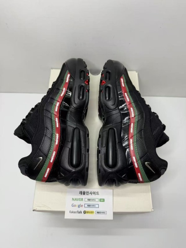 레플리카 명품 [NIKE] 나이키 에어맥스95 SP 언디피티드 블랙 IB4453-001 남녀공용 디테일 실사! - 포장 실사 7
