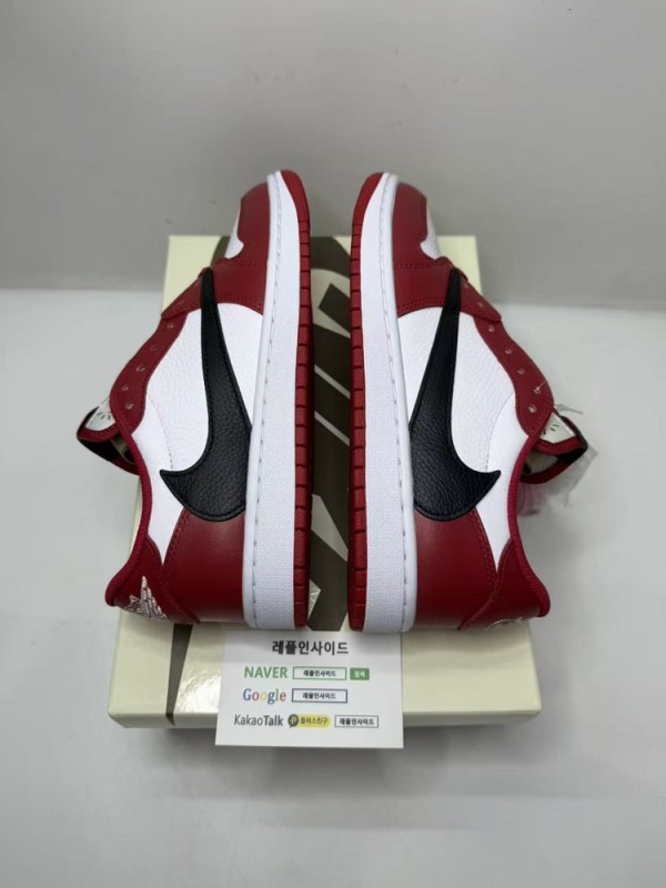 스캇 x 조던1 로우 시카고 힐 실사 top공장 완성도로 뉴발란스 1906R과 호카 운동화도 판매중입니다. 오리스 애커스 시계와 마르니 가방도 만나보실 수 있습니다.