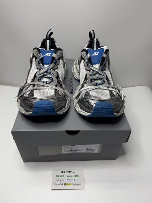 레플리카 명품 [BALENCIAGA] 발렌시아가 3XL 그레이 화이트 블루 남녀공용 (OG공장) 디테일 실사! - 앞면 실사 1