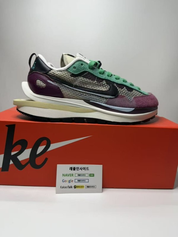 레플리카 명품 [NIKE] 나이키 X 사카이 베이퍼와플 스트링 빌런레드 DD3035-200 남녀공용 (PK공장) 디테일 실사! - 뒷면 실사 3