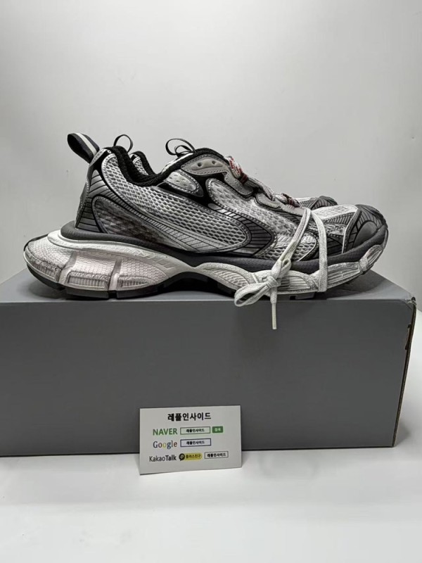 레플리카 명품 [BALENCIAGA] 발렌시아가 3XL 그레이 화이트 레드 남녀공용 (X공장) 디테일 실사! - 뒷면 실사 3