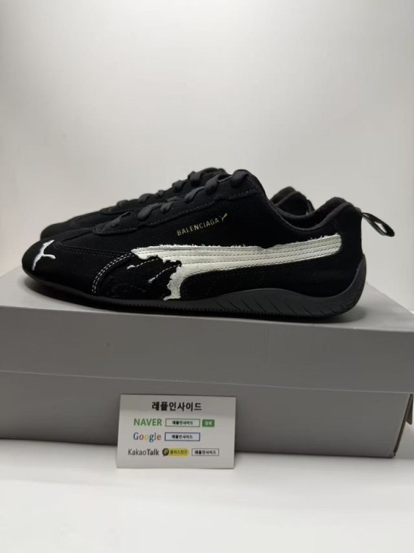 레플리카 명품 [BALENCIAGA] 발렌시아가 x 푸마 스피드캣 스웨이드 스니커즈 블랙화이트 847146WSDSD1090 남녀공용 (G공장) 디테일 실사! - 옆면 실사 2