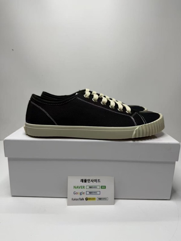 레플리카 명품 [Maison Margiela] 메종 마르지엘라 타비 스니커즈 남녀공용 실사 디테일! - 뒷면 실사 3