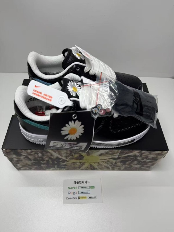 레플리카 명품 [NIKE] 나이키 X 피마원 피스마이너스원 에어 포스1 파라노이즈 3.0 AQ3692-004 남녀공용 (OG공장) 디테일 실사! - 소재 실사 6