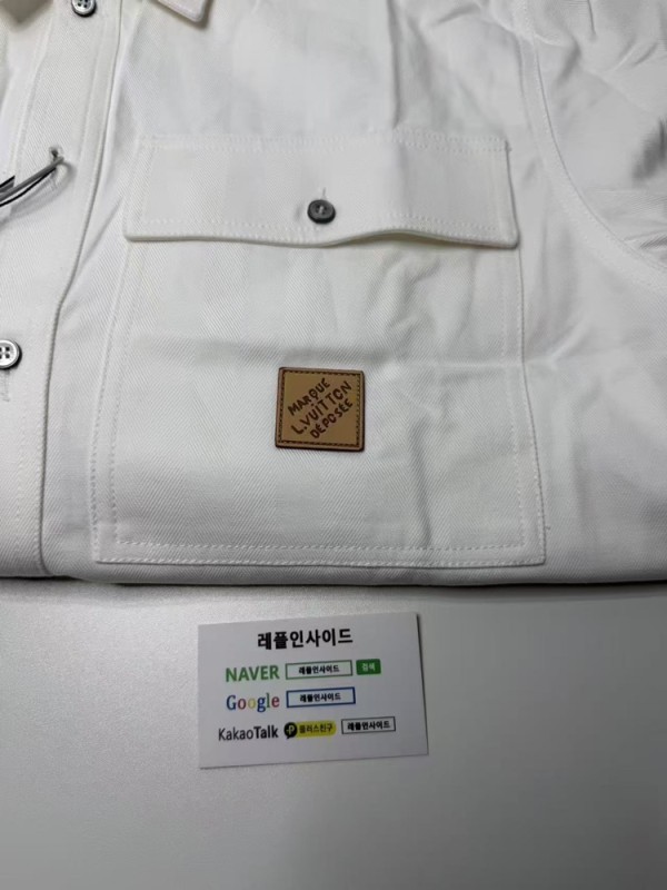 레플리카 명품 [LOUIS VUITTON] 루이비통 시그니처 자카드 오버셔츠 남성용 디테일 실사! - 포장 실사 7