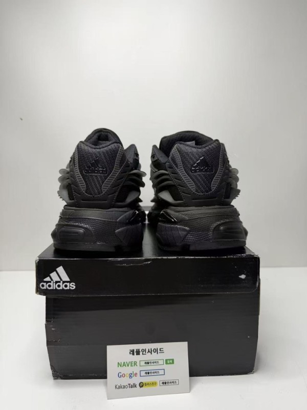 레플리카 명품 [ADIDAS] 아디다스 x 퍼렐 윌리엄스 아디스타 젤리피쉬 트리플 블랙 JP9264 남녀공용 실사 디테일! - 디테일 실사 4