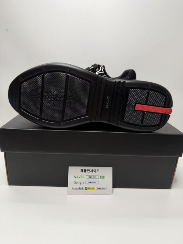 레플리카 명품 [PRADA] 프라다 아메리카 컵 스니커즈 남성용 디테일 실사! - 로고 실사 5