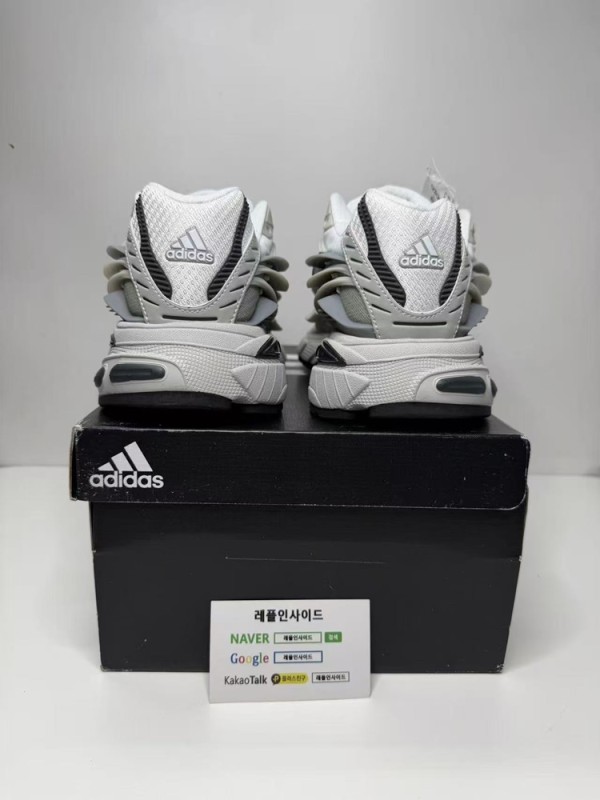 레플리카 명품 [ADIDAS] 아디다스 x 퍼렐 윌리엄스 아디스타 젤리피쉬 솔리드 그레이 코어 블랙 JP9265 남녀공용 디테일 실사! - 디테일 실사 4