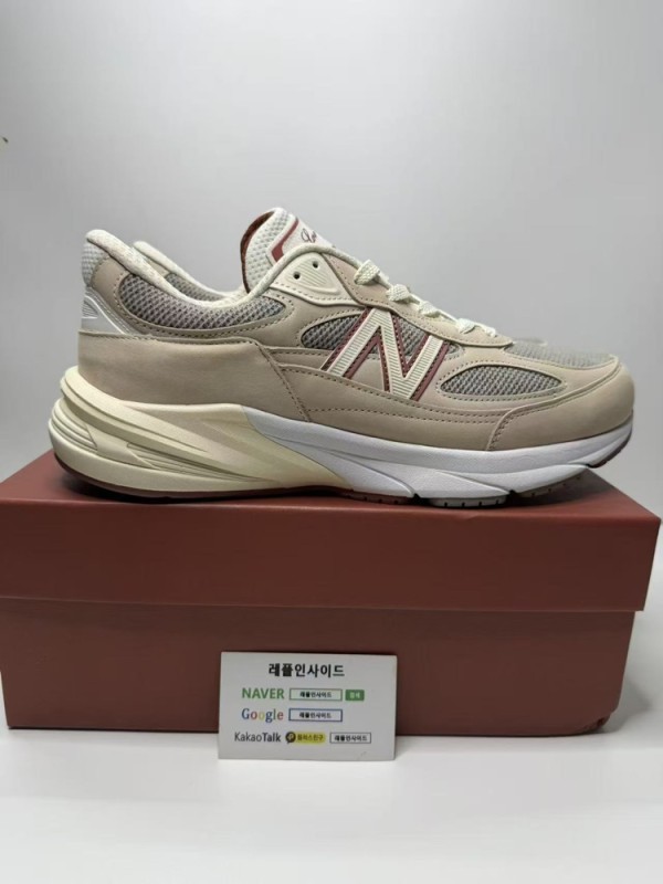 레플리카 명품 [New Balance] 뉴발란스 x 로로피아나 990v6 메이드 인 USA 크림 U990LP6 남녀공용 디테일 실사! - 뒷면 실사 3