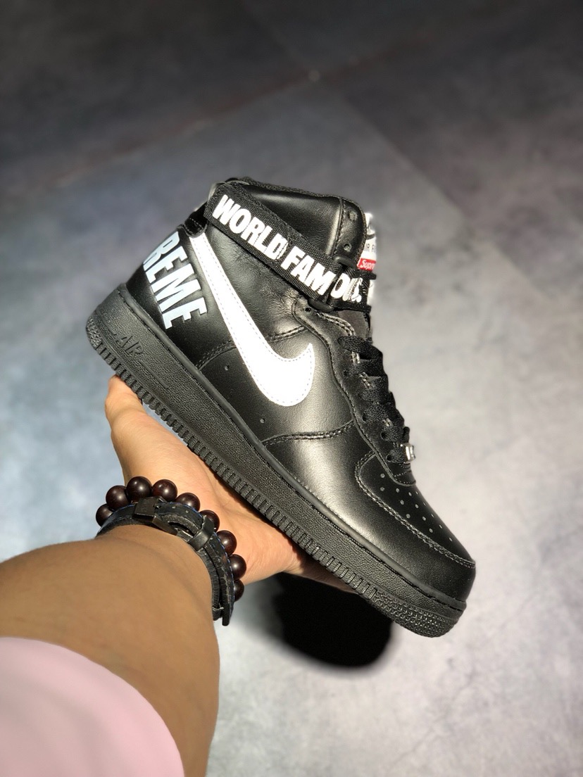 [NIKE] 나이키 X 슈프림 에어포스1 하이 SP 블랙 698696-010 남녀공용