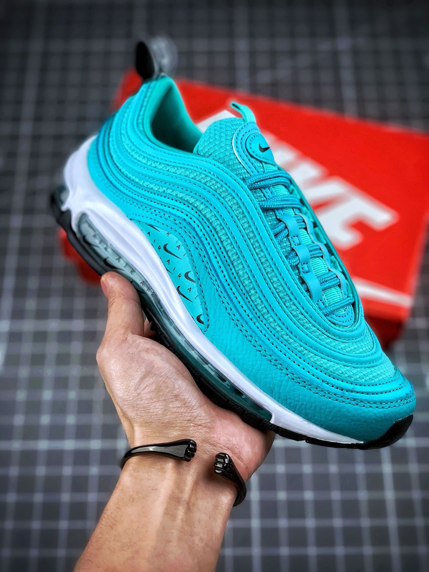 [NIKE] 나이키 에어맥스97 LX 럭스오버브랜드 AR7621-300 여성용