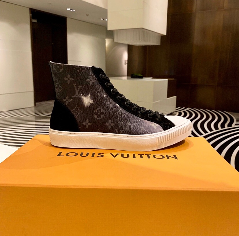 [LOUIS VUITTON] 19SS 스니커즈 하이탑 남성용