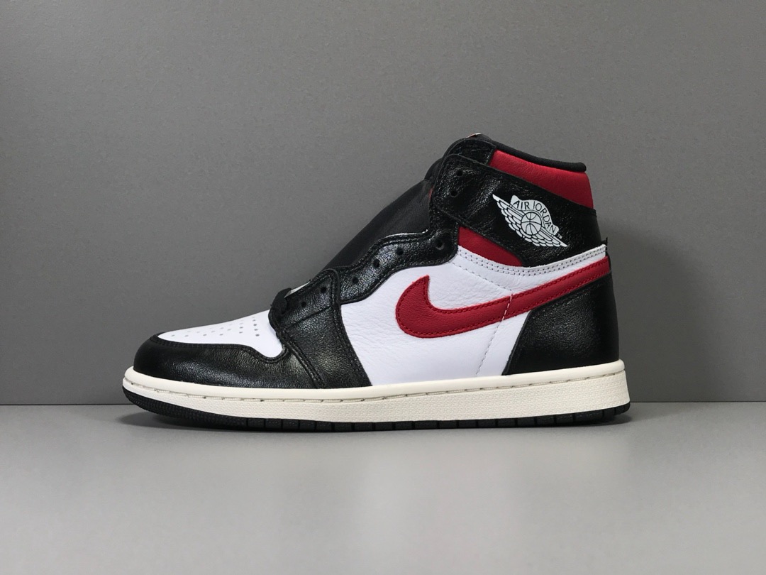 [AIR JORDAN] 에어조던1 레트로 하이 짐레드 555088-061 남성용 (PKgod버전)