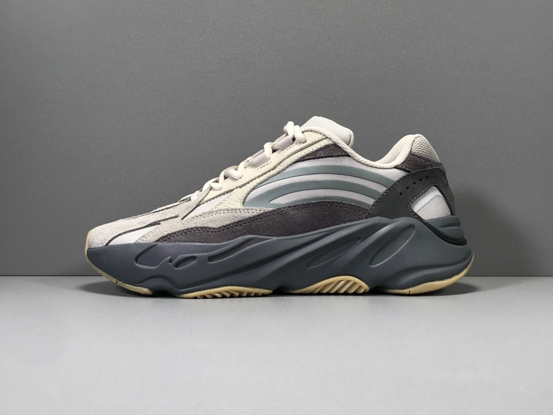 [ADIDAS] 아디다스 X 이지부스트 700 V2 테프라 FU7914 남녀공용 (OG공장)