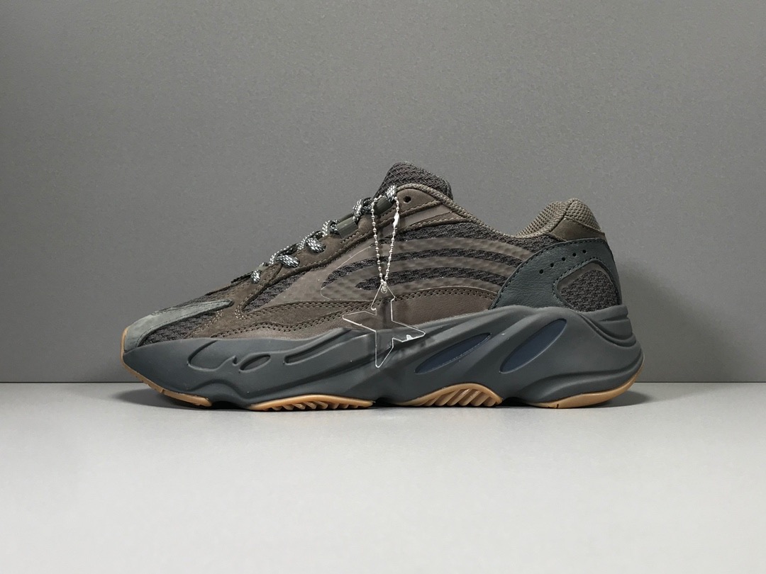 [ADIDAS] 아디다스 X 이지부스트 700 V2 지오드 EG6560 남녀공용 (X공장)