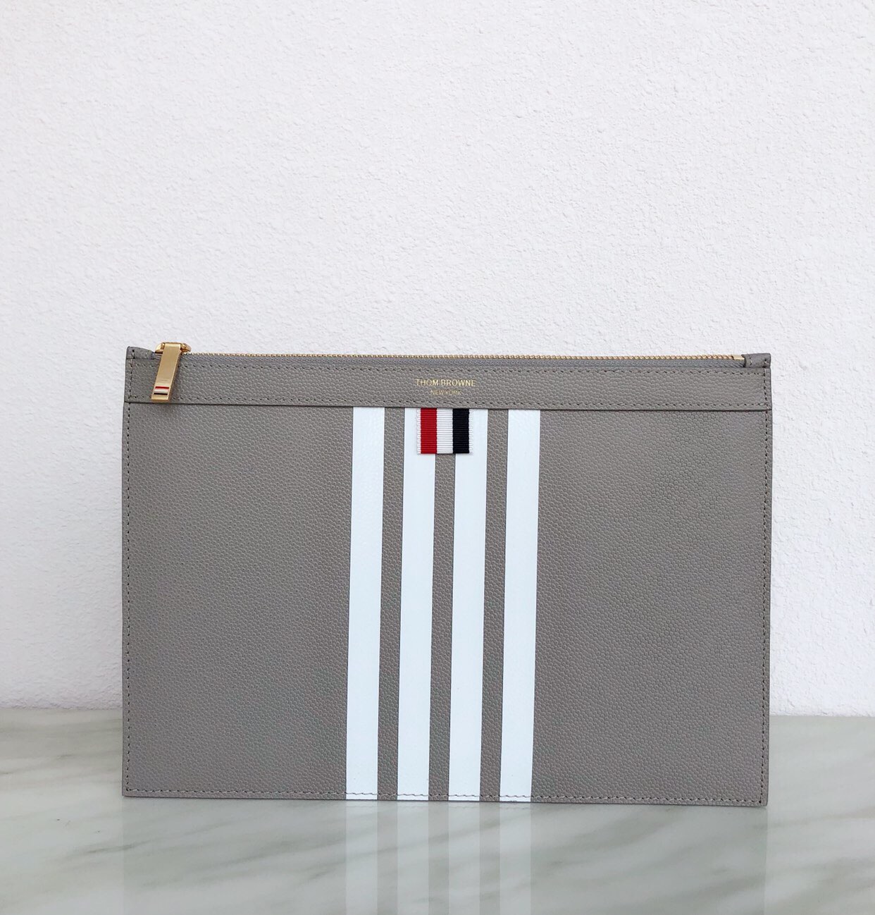 [Thom Browne] 톰브라운 19FW 사선 완장 클러치 그레이 스몰