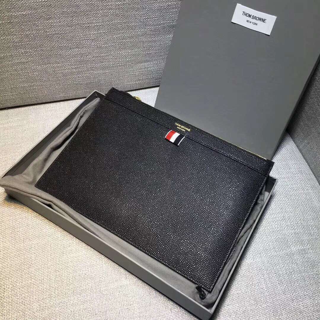[Thom Browne] 톰브라운 페블 클러치 블랙 스몰