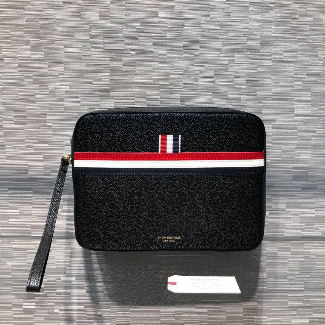 [Thom Browne] 톰브라운 MAC068A 00198 페블래더 스트랩 블랙/멀티 클러치