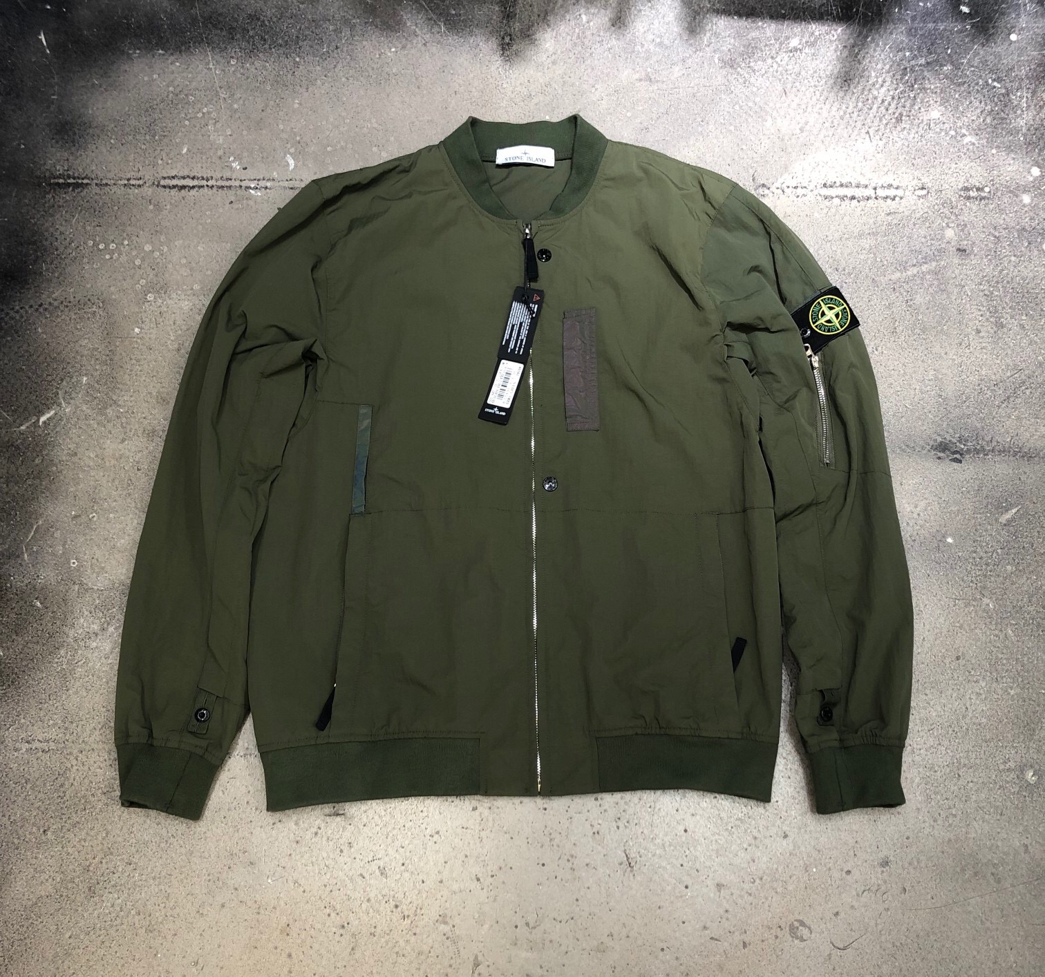[STONE ISLAND] 스톤아일랜드 쉐도우 자켓 화이트 카키