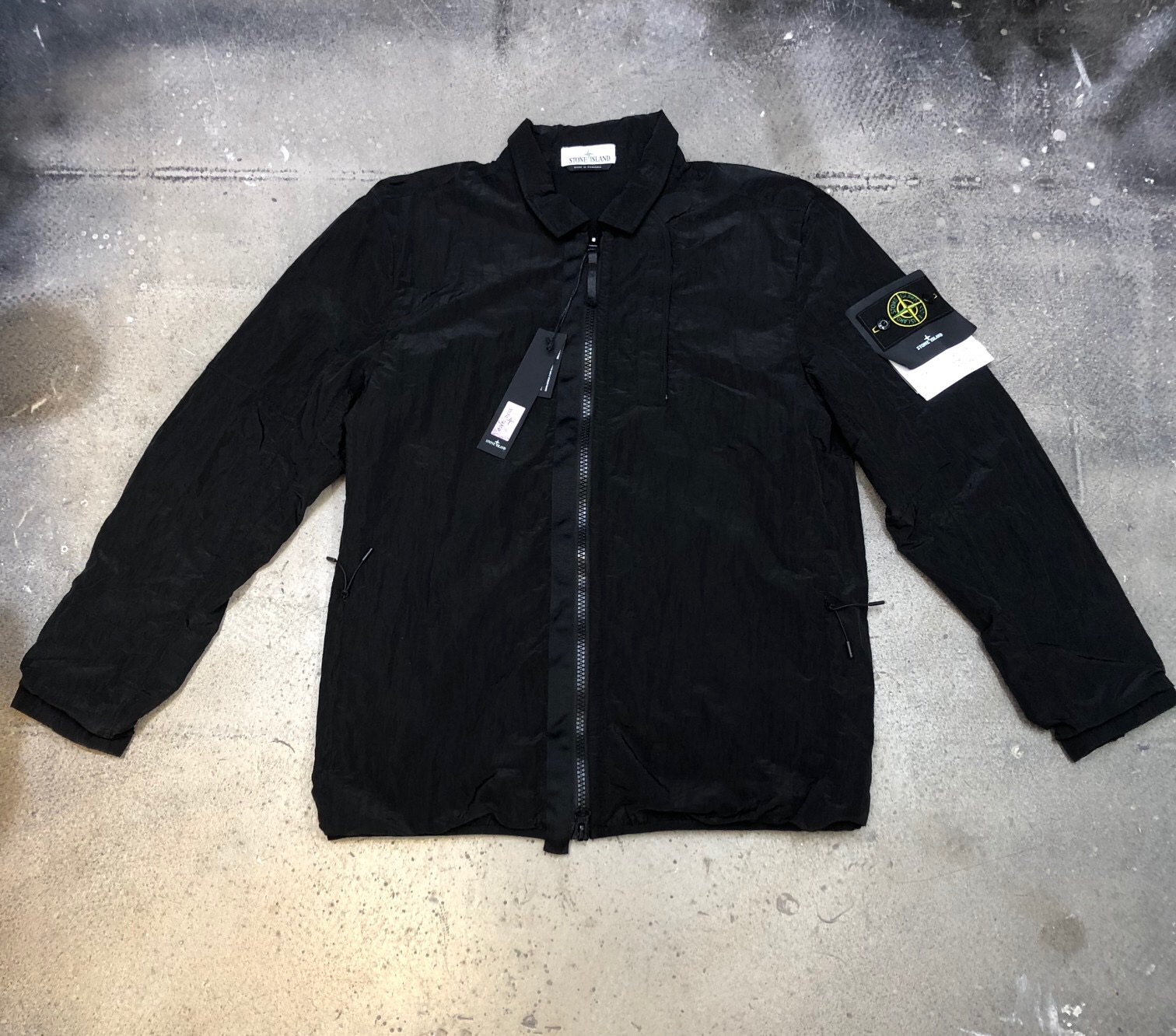 [STONE ISLAND] 스톤아일랜드 19SS 나일론 메탈 셔츠 바람막이 자켓 블랙