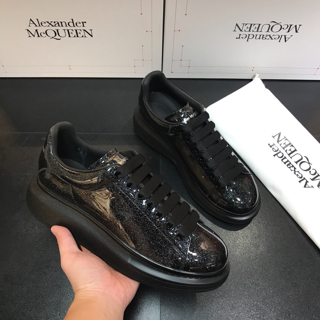 [Alexander McQUEEN] 알렉산더맥퀸 오버솔 트리플 블랙 유광 남녀공용
