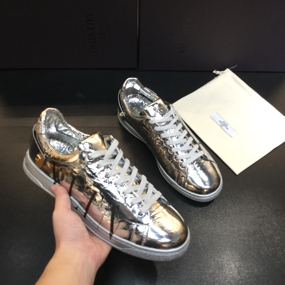 [VALENTINO] 발렌티노 19FW VLTN 실버 남성용