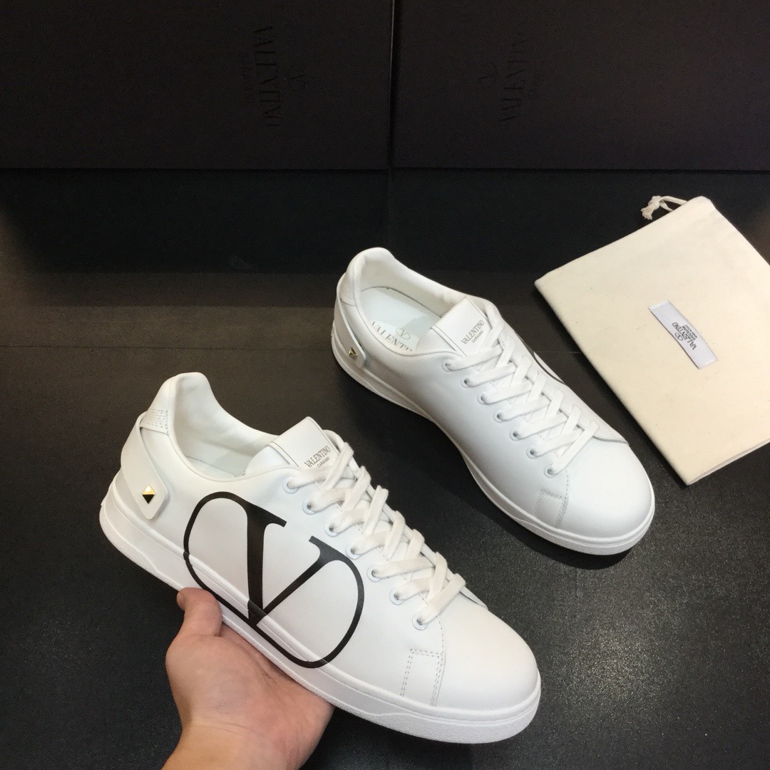 [VALENTINO] 발렌티노 19FW V로고 화이트 남성용