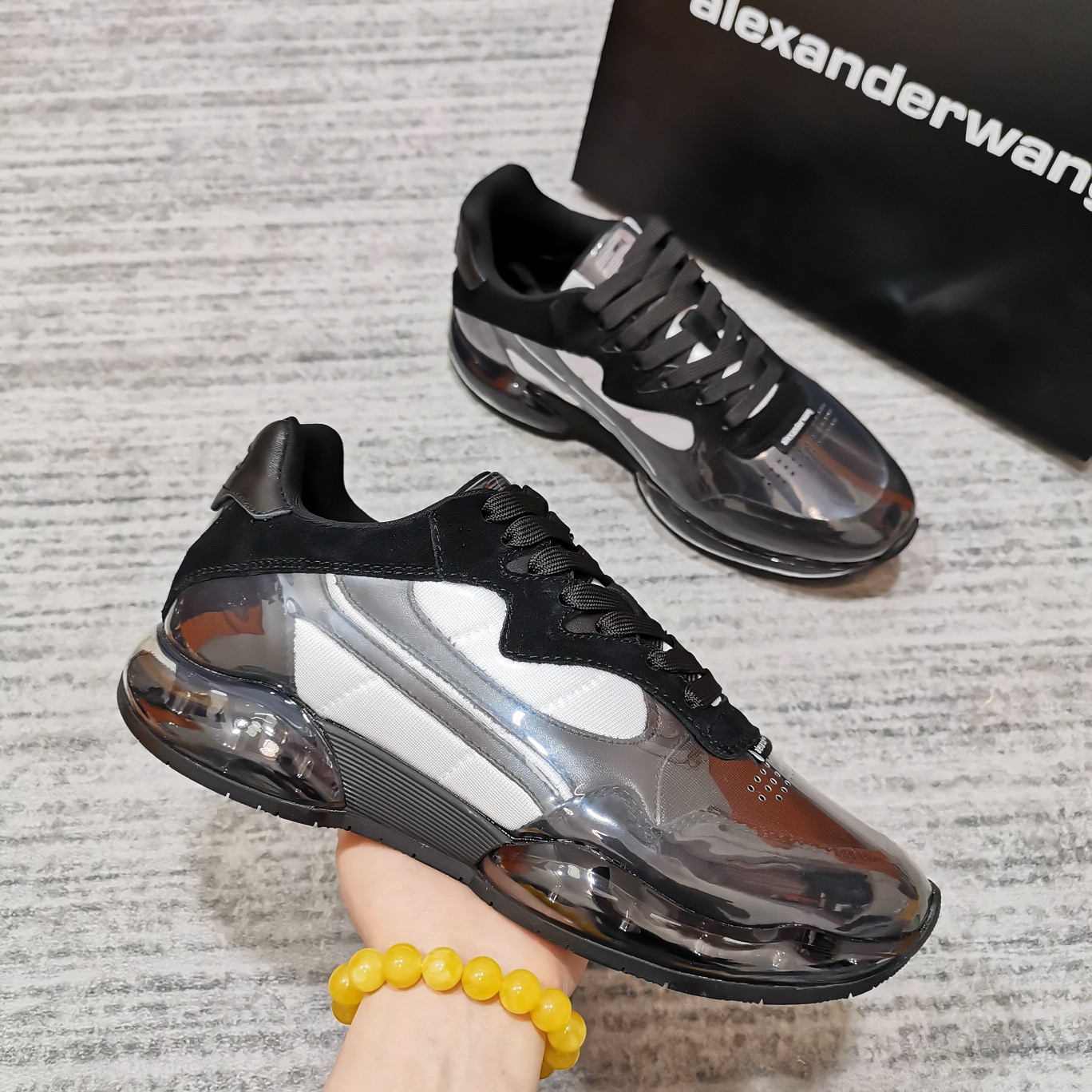 [ALEXANDERWANG] 알렉산더왕 스타디움 블랙 실버 스니커즈 남녀공용