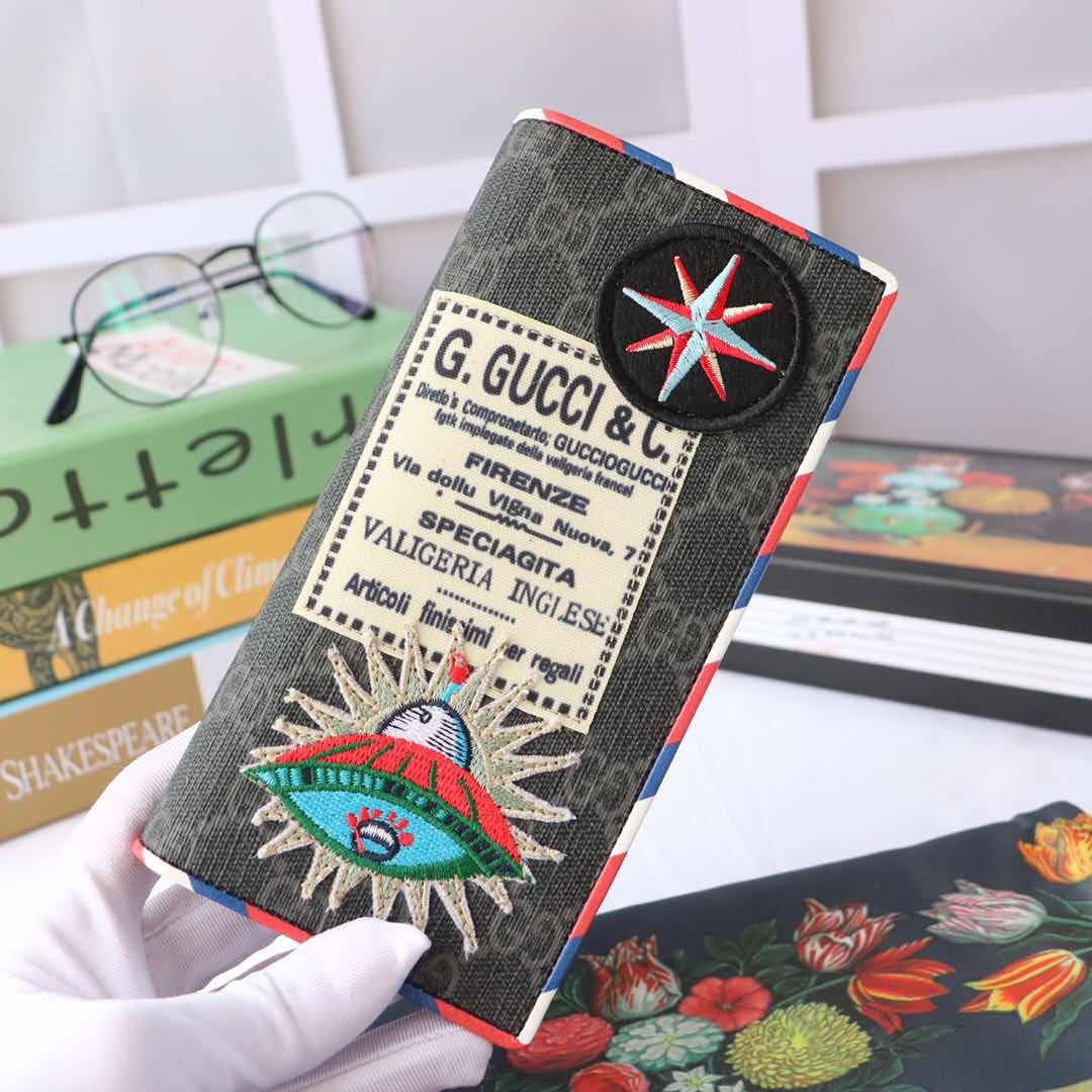 [GUCCI] 구찌 나이트 쿠리에 GG 수프림 장지갑 496536