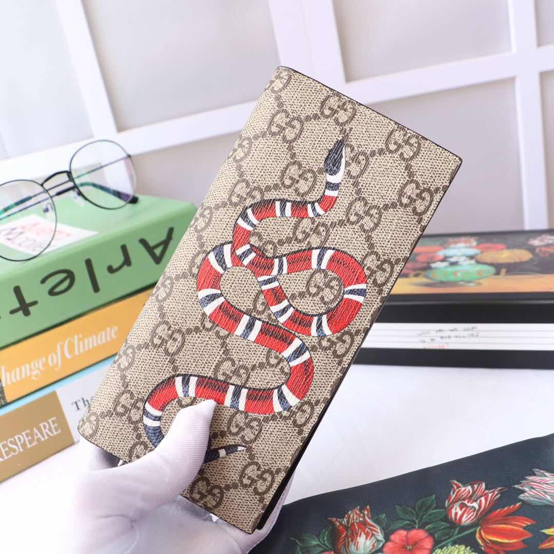 [GUCCI] 구찌 GG 수프림 스네이크 프린트 장지갑 459456