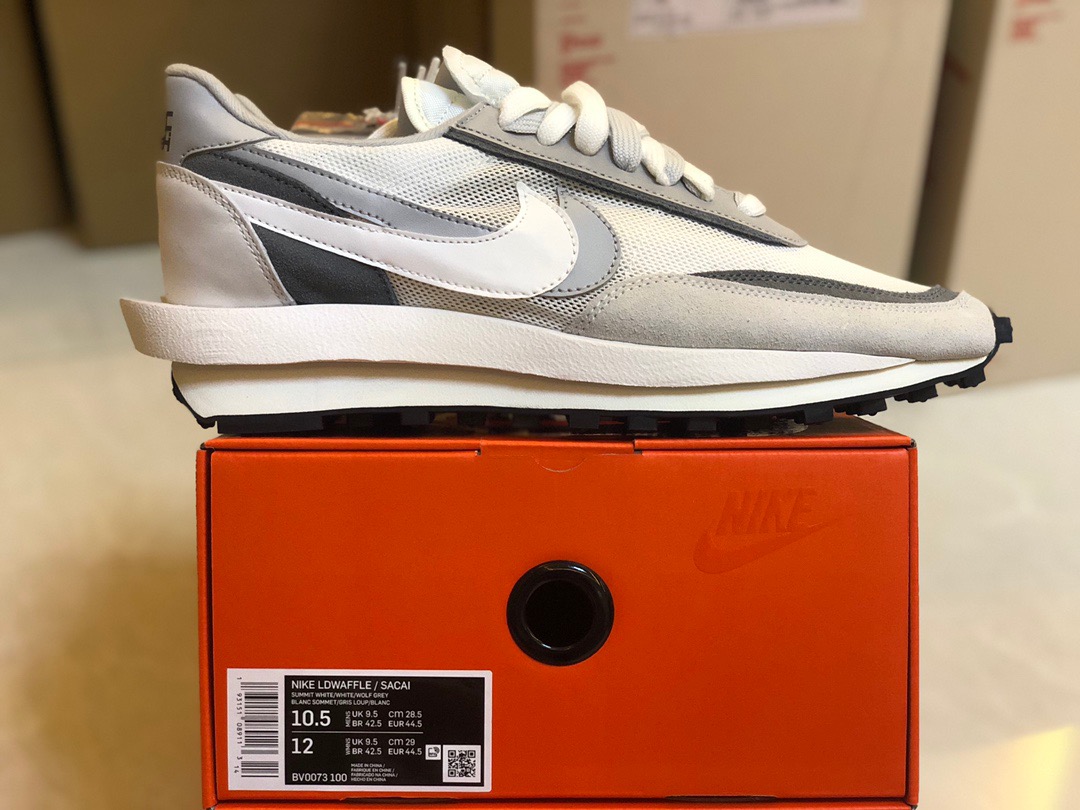 [NIKE] 나이키 X 사카이 LDV 와플 화이트 멀티 BV0073-100 남녀공용 (TOP공장)