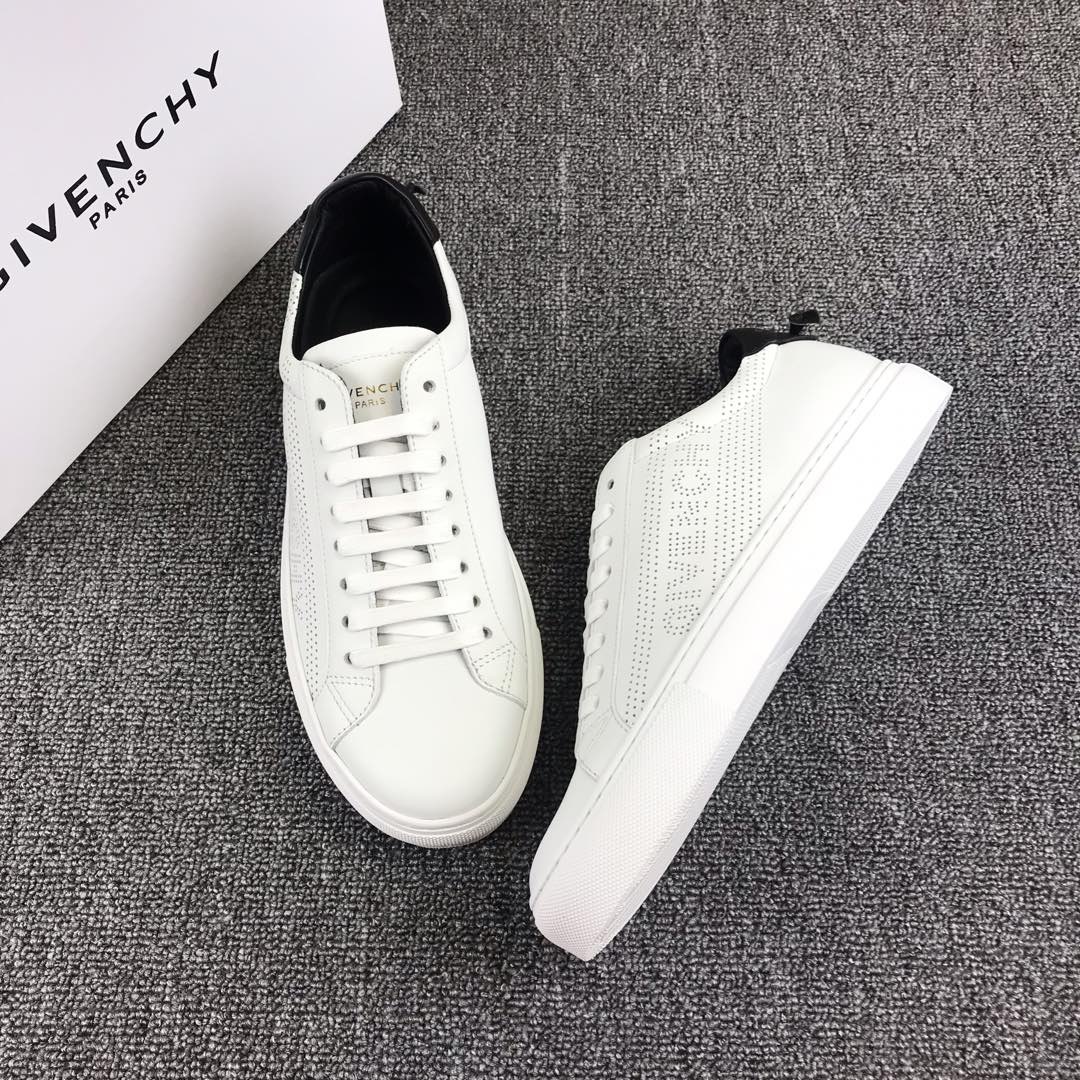 [GIVENCHY] 지방시 어반 스니커즈 남성용
