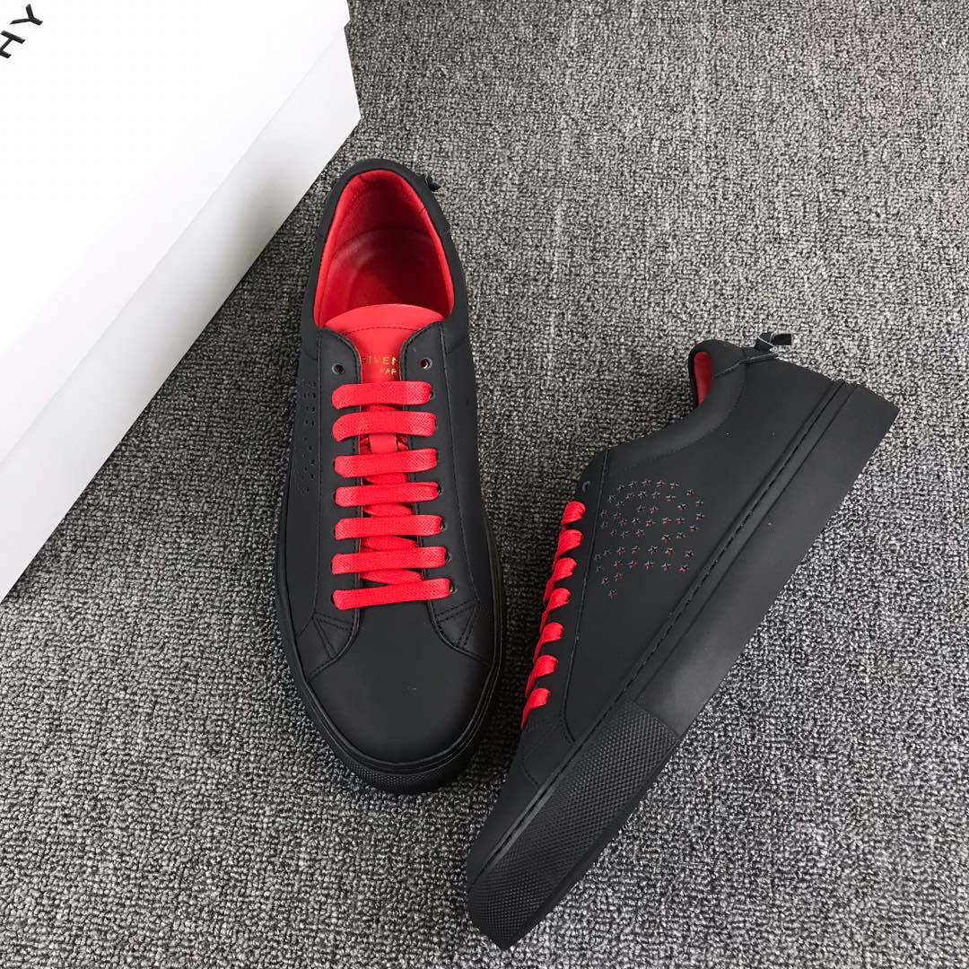 [GIVENCHY] 지방시 어반 스니커즈 남성용