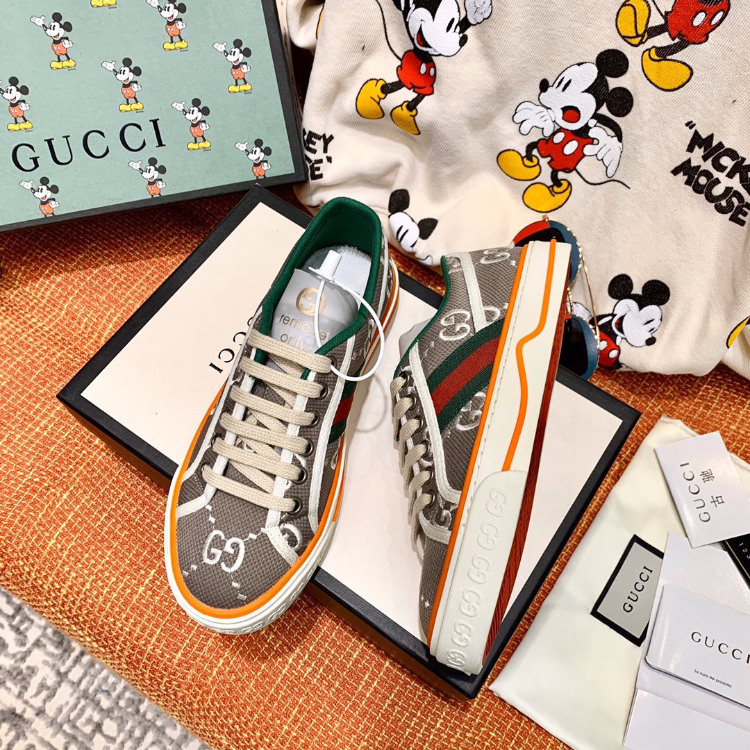 [GUCCI] 20SS 구찌 X 디즈니 테니스 1977 스니커즈 그레이 남녀공용