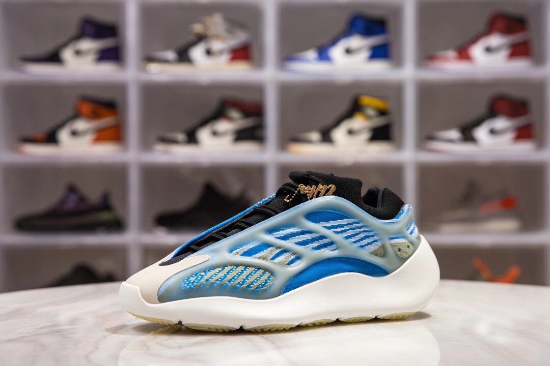 [ADIDAS] 아디다스 X 이지부스트 700 V3 아자레스 AZARETH G54850 남녀공용 (H12공장)