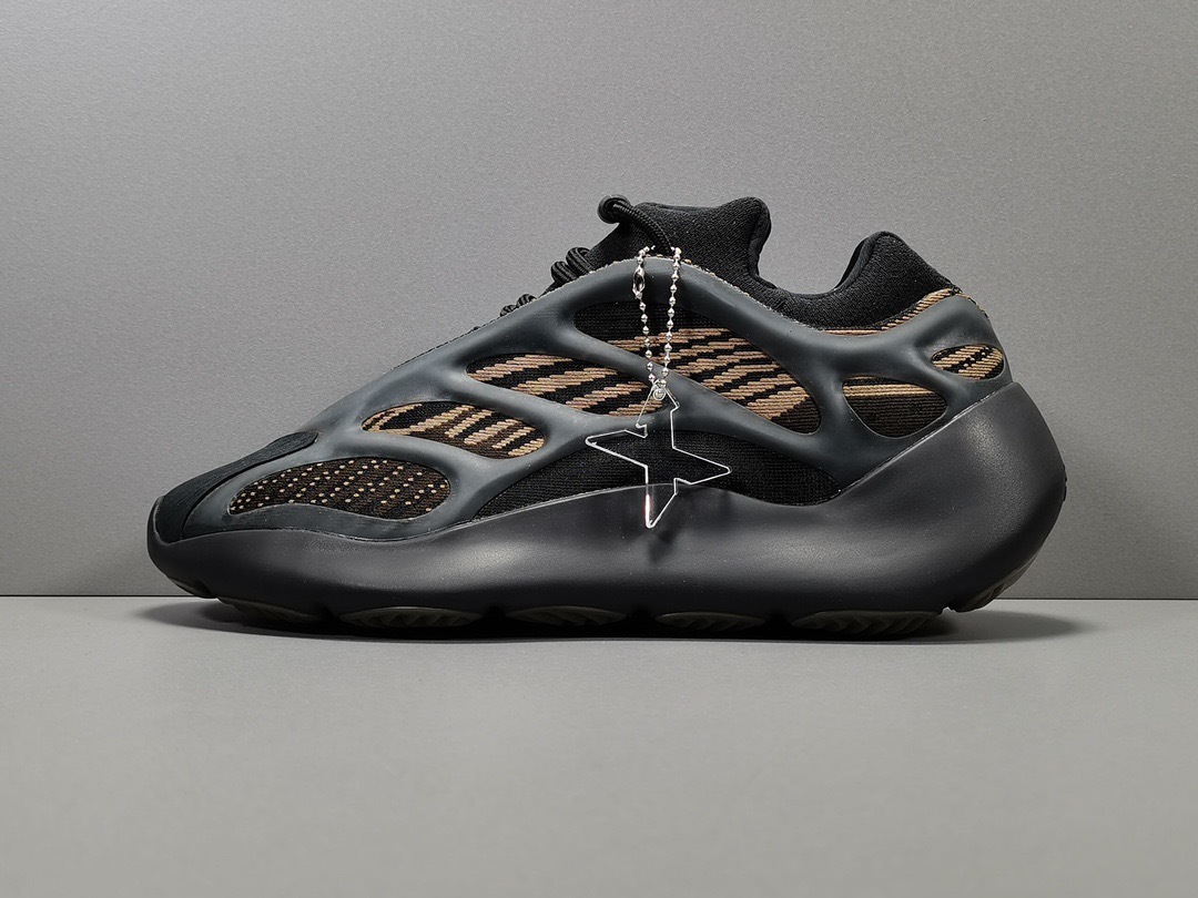 [ADIDAS] 아디다스 X 이지부스트 700 V3 클레이 브라운 GY0189 남녀공용 (X공장)