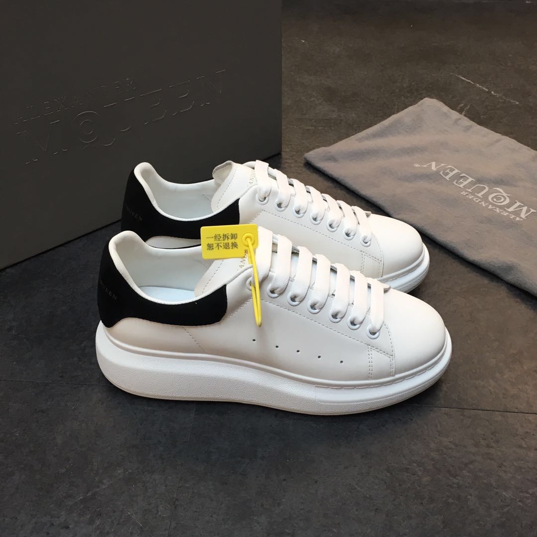 [Alexander McQUEEN] 알렉산더맥퀸 오버솔 블랙 스웨이드탭 남녀공용