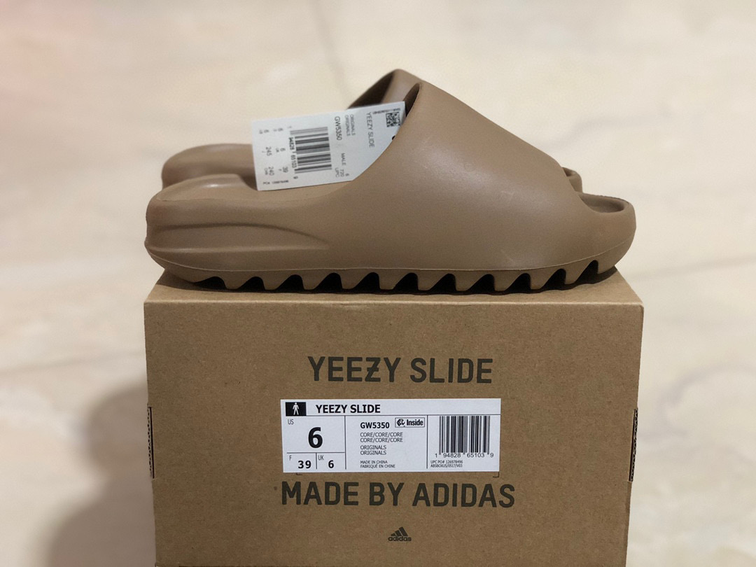 [ADIDAS] 아디다스 X 이지부스트 슬라이드 코어 GW5350 남녀공용 (PK공장)