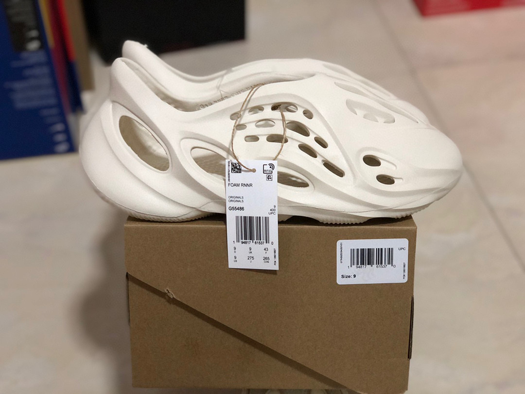 [ADIDAS] 아디다스 X 이지 폼러너 트리플 화이트 G55486 남녀공용 (PK공장)