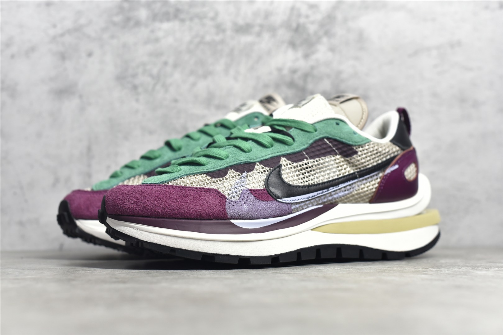 [NIKE] 나이키 X 사카이 베이퍼와플 스트링 빌런레드 DD3035-200 남녀공용 (PK공장)