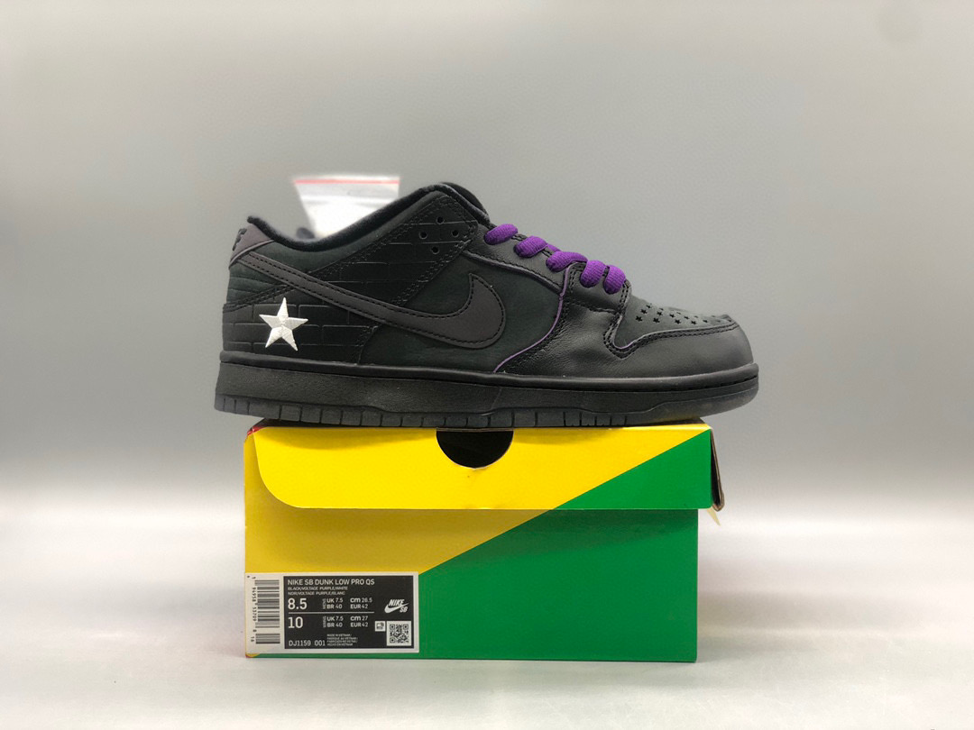 [NIKE] 파밀리아 x 나이키 SB 덩크 로우 퍼스트 애비뉴 DJ1159-001 남녀공용