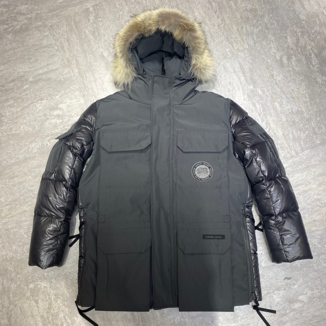 [CANADA GOOSE] 캐나다구스 스탠다드 익스페디션 STANDARD EXPEDITION 그레이 남녀공용