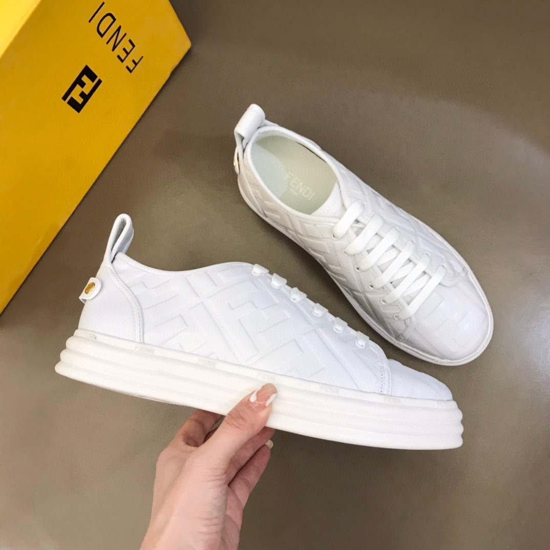 [FENDI] 펜디 FF로고 스니커즈 화이트 남성용