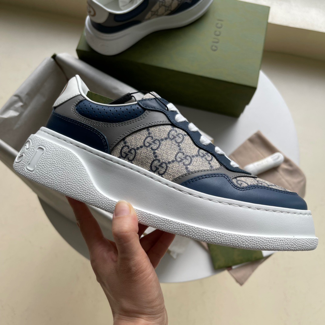 [GUCCI] 구찌 GG 슈프림 스니커즈 네이비 남녀공용