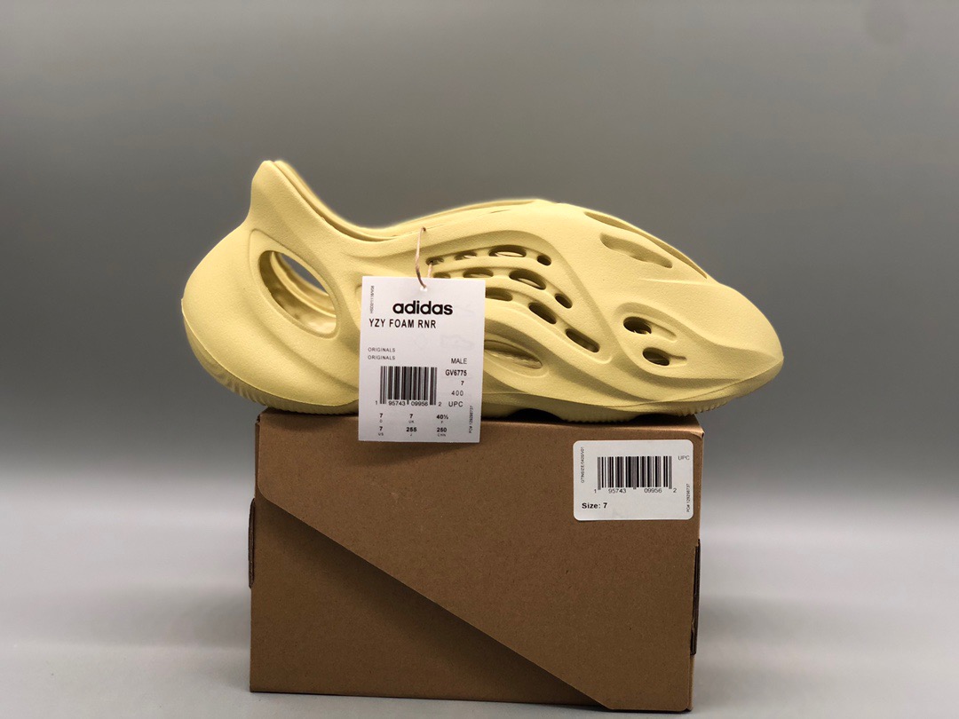 [ADIDAS] 아디다스 X 이지 폼러너 설퍼 GV6775 남녀공용 (LW공장)