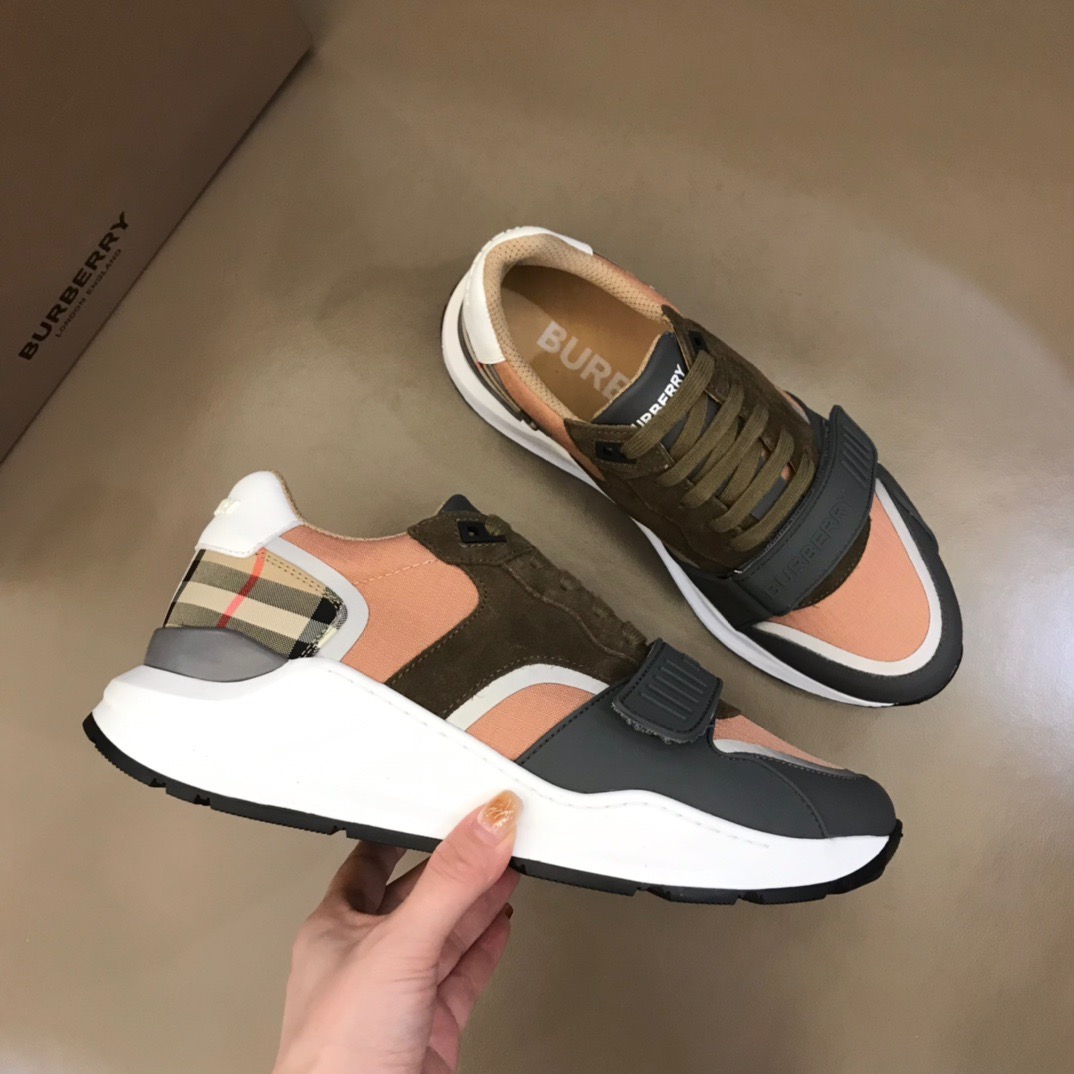 [BURBERRY] 버버리 리지스 스니커즈 남성용