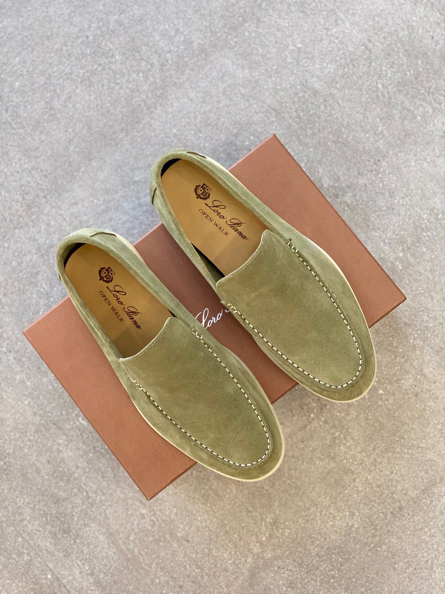 [Loro Piana] 로로피아나 썸머워크 로퍼 남성용