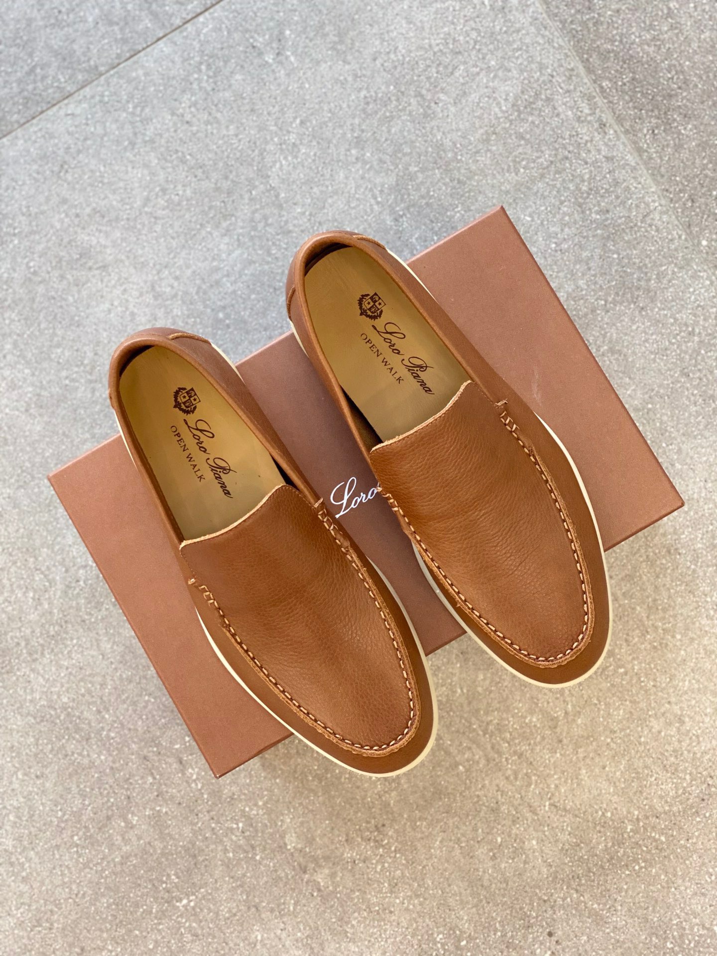 [Loro Piana] 로로피아나 썸머워크 로퍼 남성용